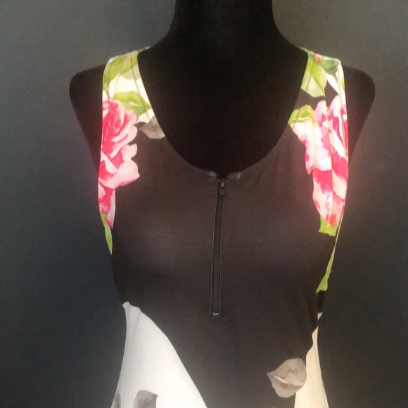 PHAX 1 piece bathing suit floral print size medium - Picture 4 of 11